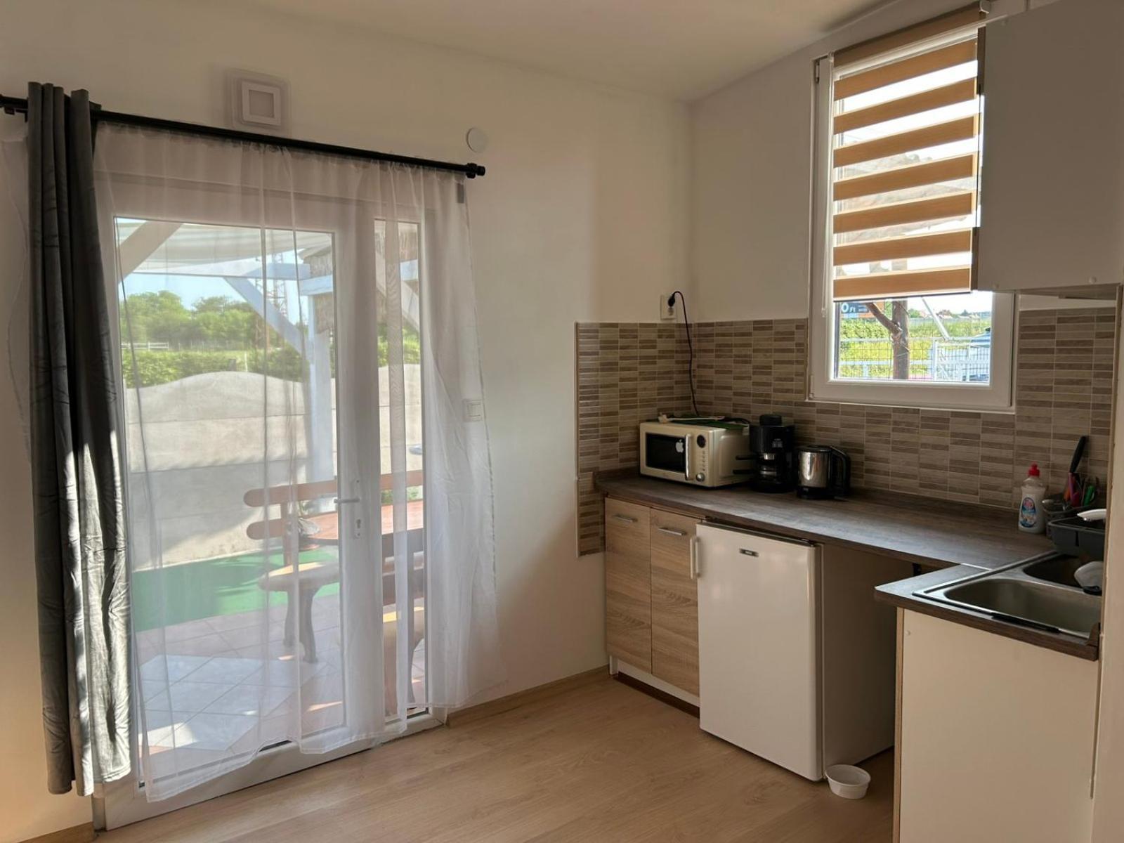 Jesolo Apartmanhaz Balatonkeresztúr Eksteriør billede